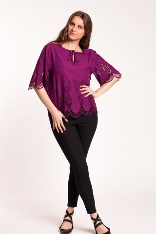 Bluza magenta cu broderie sparta Afiya