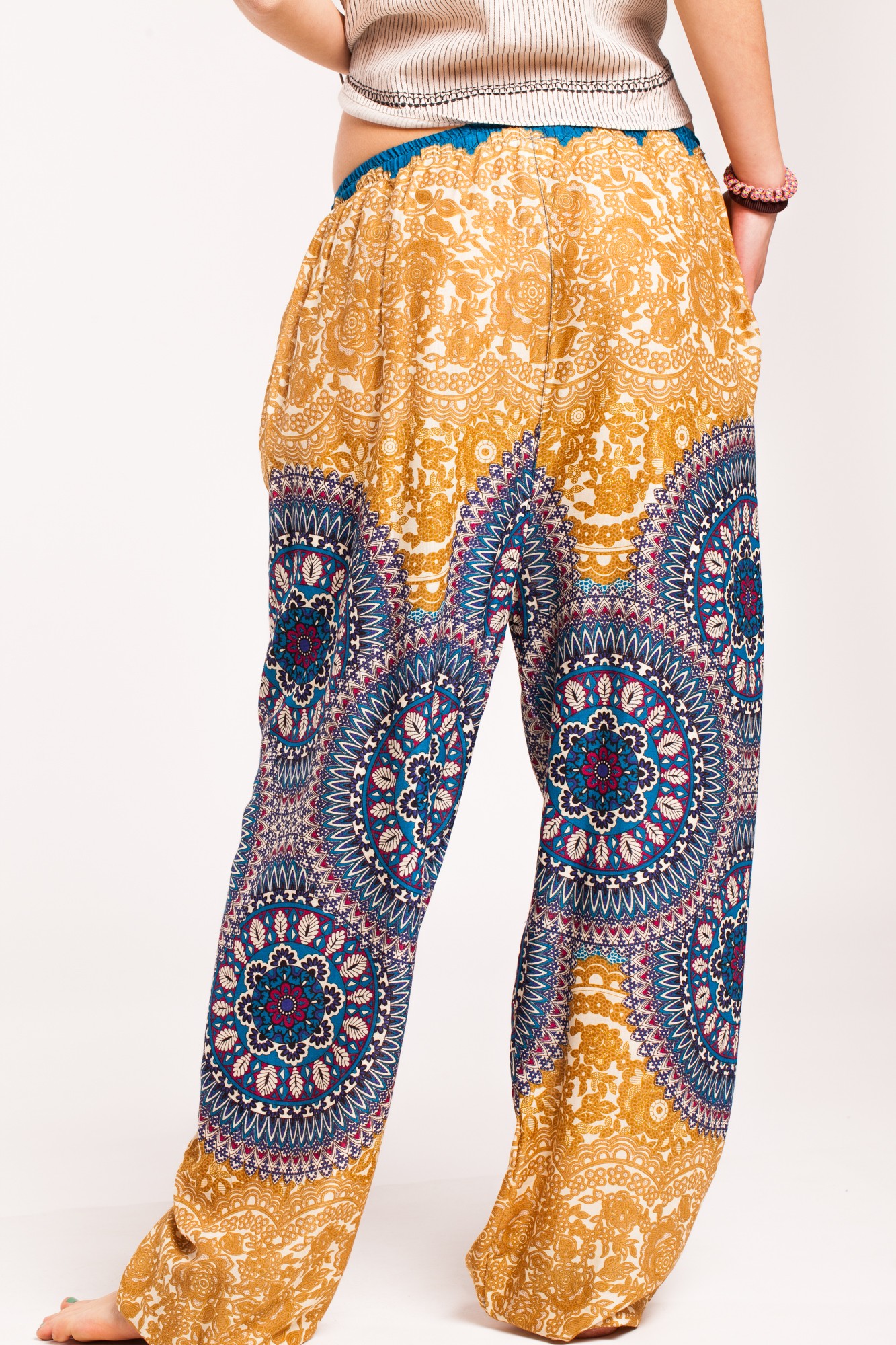 Pantaloni mandala galben-mustar Sashi din vascoza
