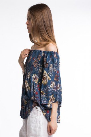 Bluza albastra cu imprimeu floral si maneci clopot