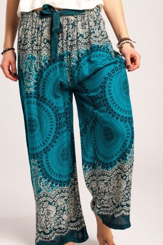 Pantaloni boho largi turcoaz cu mandala si flori