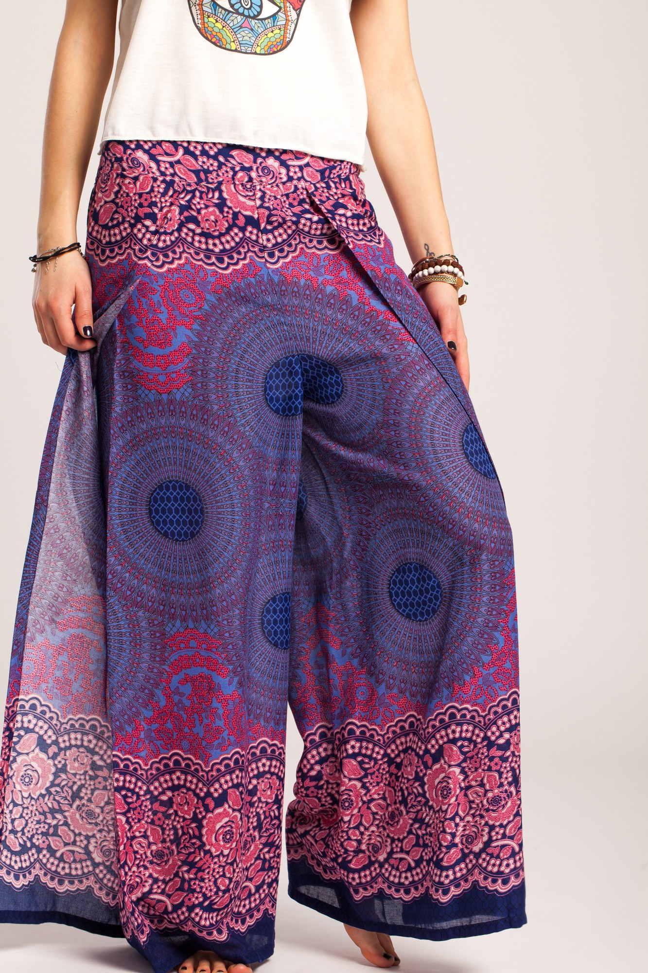 Pantaloni petrecuti cu imprimeu etnic mandala