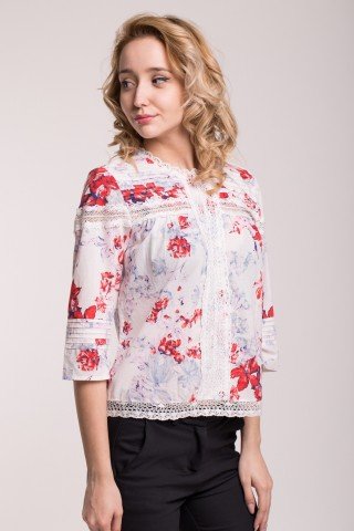 Bluza cu imprimeu floral si dantela