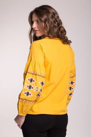 Bluza galbena din bumbac cu broderie traditionala