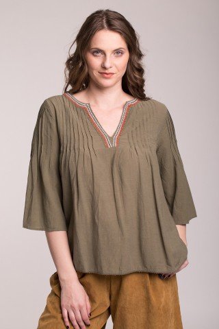 Bluza olive cu broderie si pliuri