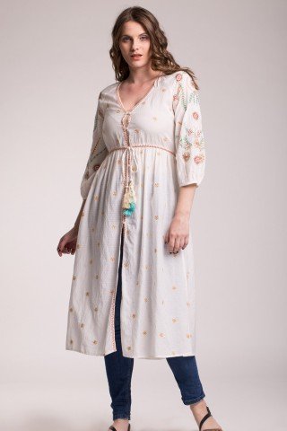 Rochie de plaja cu broderie si nasturi