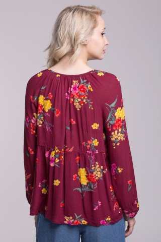 Bluza din vascoza visinie cu imprimeu floral multicolor