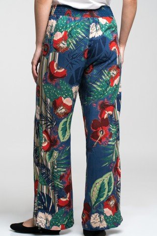 Pantaloni albastri cu imprimeu multicolor exotic si cordon in talie