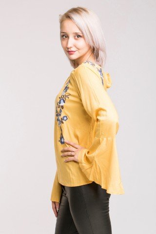 Bluza galbena cu broderie florala fata-spate si maneci clopot