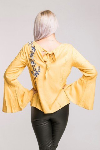 Bluza galbena cu broderie florala fata-spate si maneci clopot