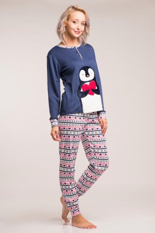 Pijama flausata bleumarin cu aplicatie Pinguin pufos si pantaloni multicolori