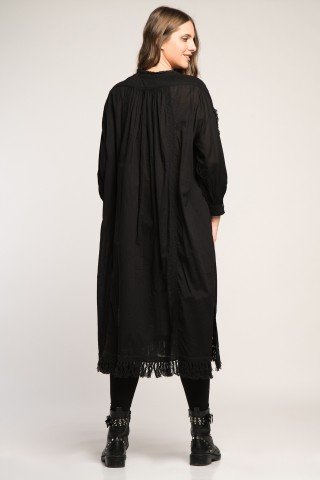 Caftan negru cu broderie, franjuri si pliuri