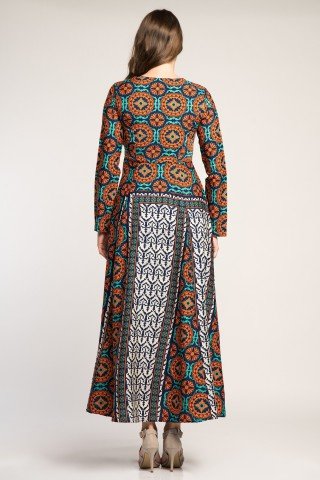 Rochie eleganta lunga cu impimeu etnic multicolor