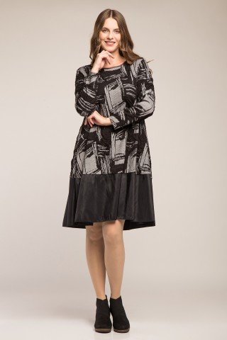 Rochie gri-negru cu model in relief si bordura