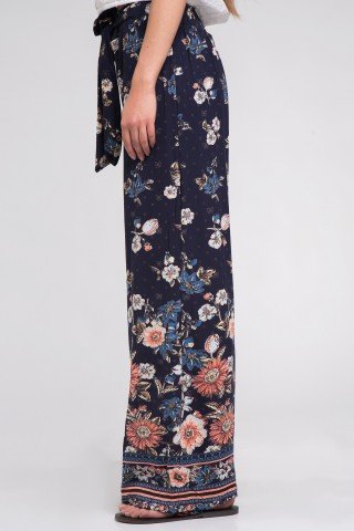 Pantaloni boho bleumarin cu imprimeu floral