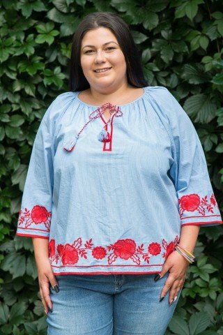 Bluza tip ie cu broderie florala rosie