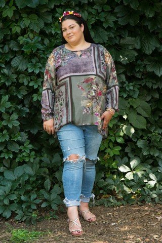 Bluza multicolora imprimeu floral si geometric