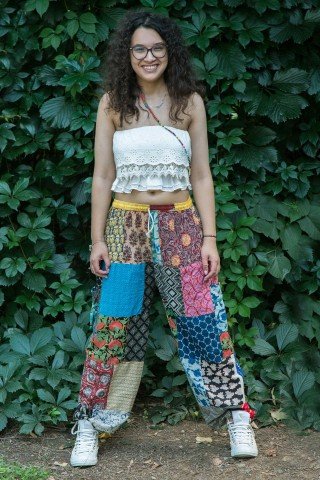 Pantaloni vaporosi multicolori Patch