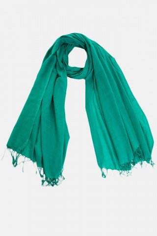 Esarfa verde cu franjuri