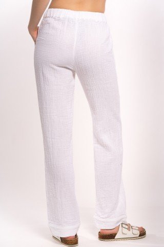 Pantaloni albi drepti cu buzunare si cordon