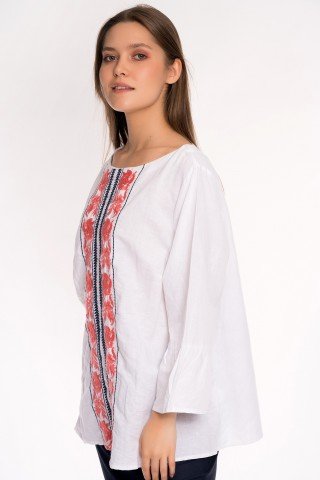 Bluza alba lunga din in tip ie cu broderie corai