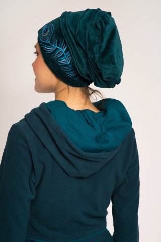 Caciula albastra din catifea stil turban cu broderie