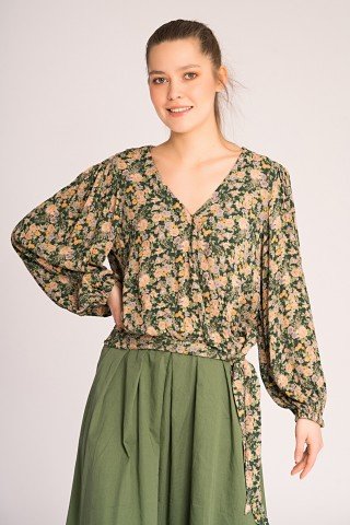 Bluza verde cu flori multicolore si cordon