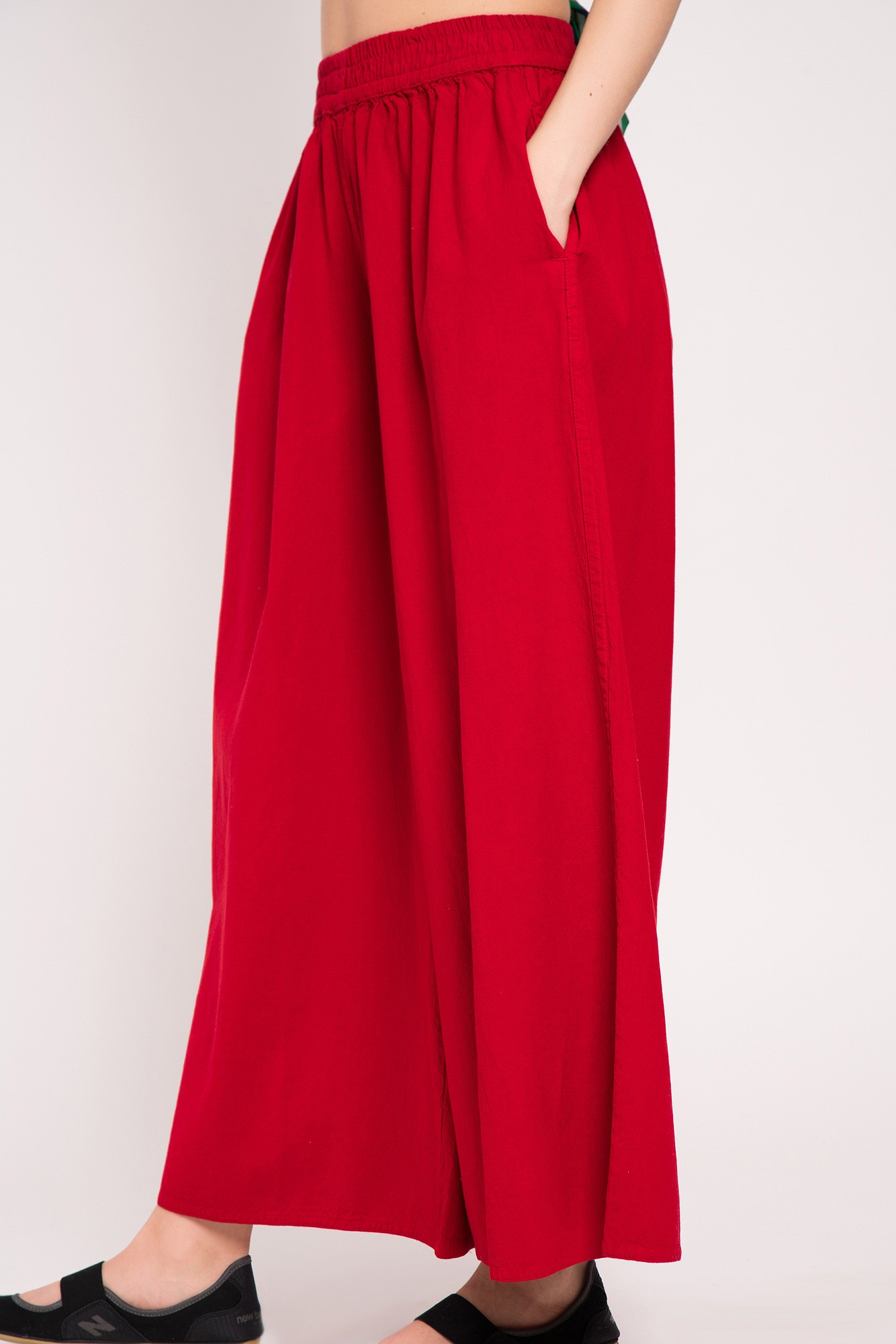 Pantaloni Culotte rosii cu buzunare