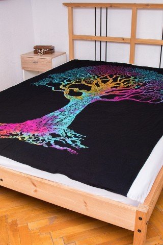 Cuvertura neagra cu print multicolor Tree of Life