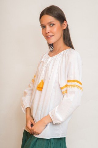 Bluza alba stil ie cu insertii galbene