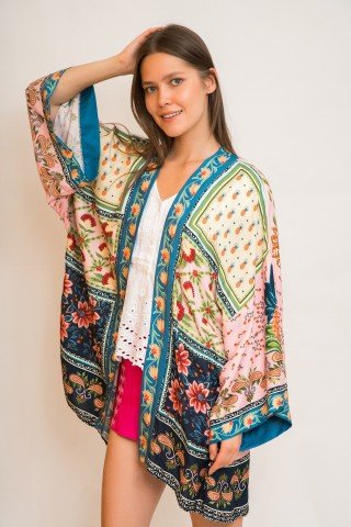 Kimono vaporos cu imprimeu multicolor