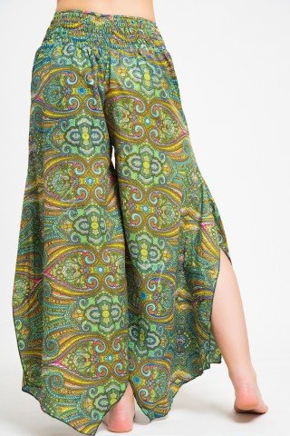Pantaloni largi din matase asimetrici verzi cu print paisley