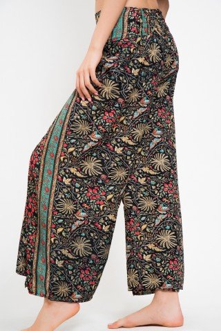 Pantaloni largi petrecuti negri cu print florala