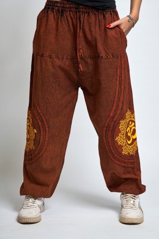 Pantaloni unisex caramizi prespalati cu aplicatii