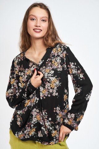 Bluza neagra cu imprimeu floral si nasturi