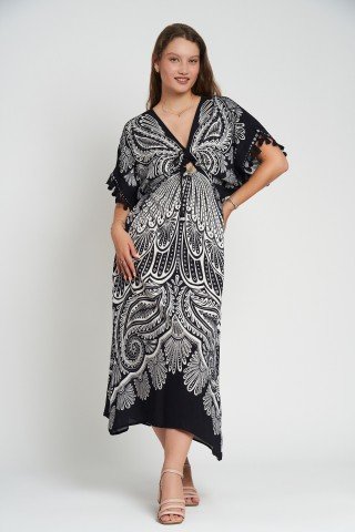 Rochie cu maneci kimono cu ciucuri si imprimeu
