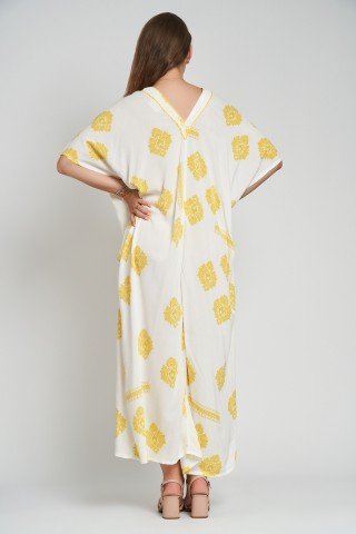 Rochie stil kaftan cu imprimeu galben