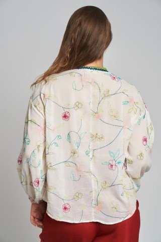Bluza beige still ie cu broderie florala colorata