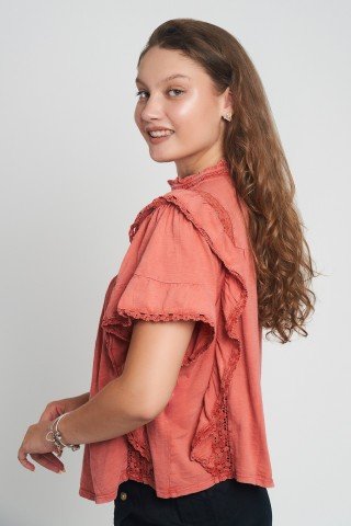 Bluza cu volane si dantela Electric Rose