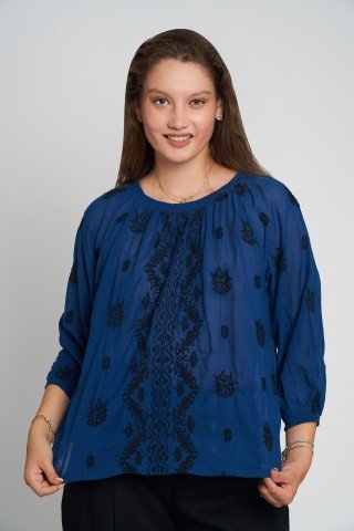 Bluza bleumarin din vascoza tip ie