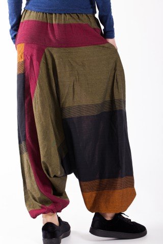 Salvari unisex in carouri maro