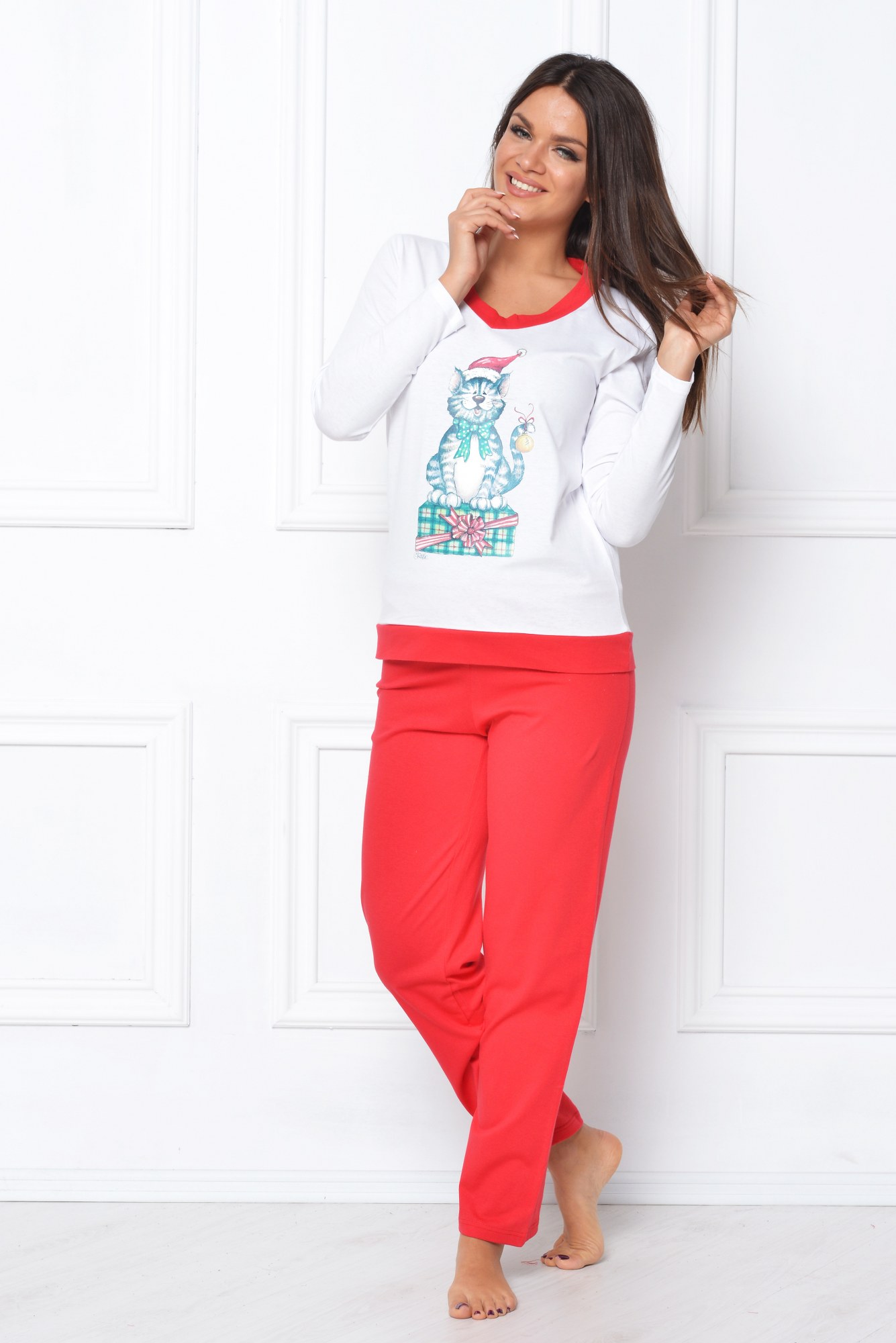 Pijama rosu-alb cu imprimeu pisica
